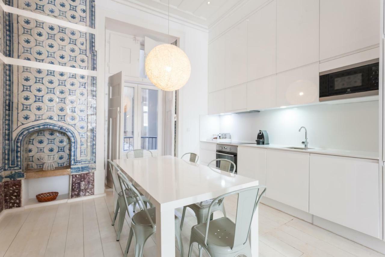 Baixa Tile Blue Two-Bedroom Apartment - By Lu Holidays Lisboa Extérieur photo